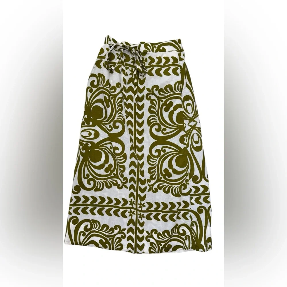 Zara Printed Cape Skirt - Picture 2 of 6